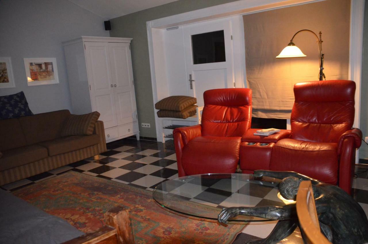 Bickbargen - Haus Mit 4 Schlafzimmern Und Platz Halstenbek ภายนอก รูปภาพ